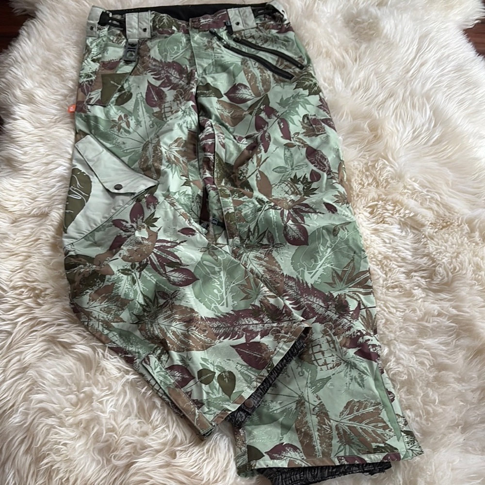 Unisex Camouflage Skiing Pants, M